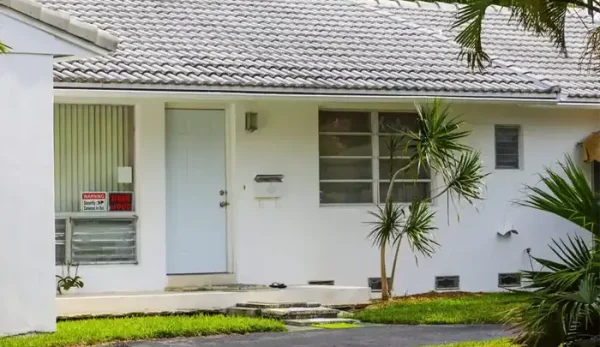 Picture-of-insured-home-scaled-1 Picture-of-insured-home-scaled-1